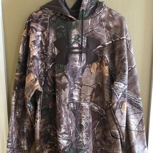 MENS Camo Under Armour Hoodie